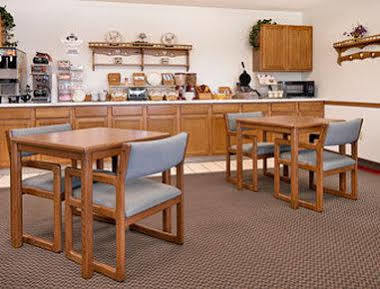 Super 8 Charles City Restaurang bild